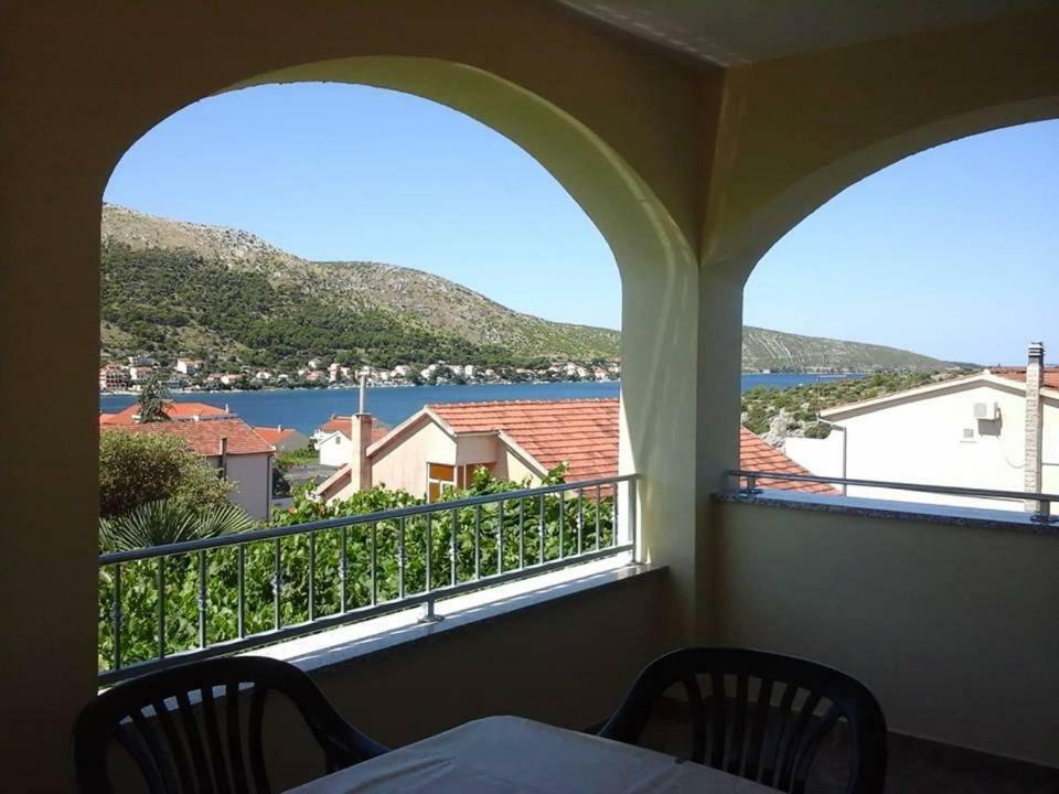 Kreso I Niko Apartment Grebastica Bagian luar foto